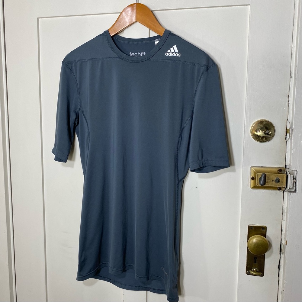 Adidas Techfit Compression Climalite Short Sleeve Blue Top L (skip stitching)